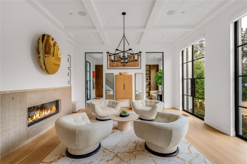 Santa Barbara Soft Contemporary