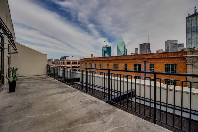 Is This The Best Historic Penthouse Loft In Downtown Dallas' West End ...