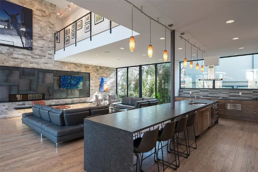 Lakewood contemporary