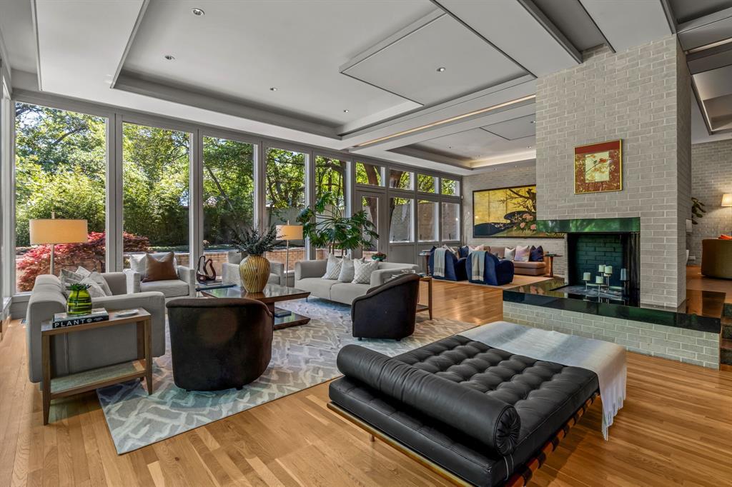 Overton Crest Estate