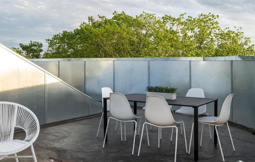 Modernist properties