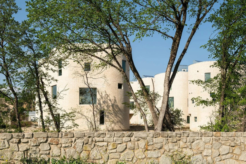 Modernist properties
