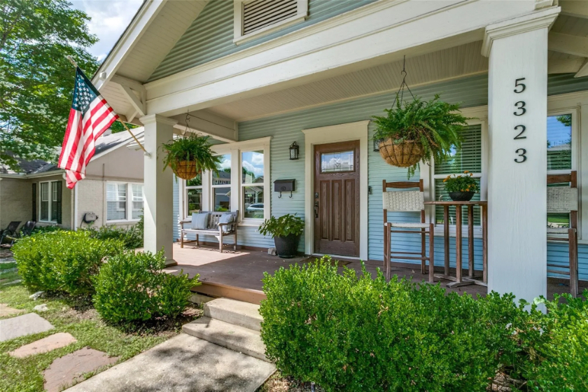 Vickery Place Craftsman