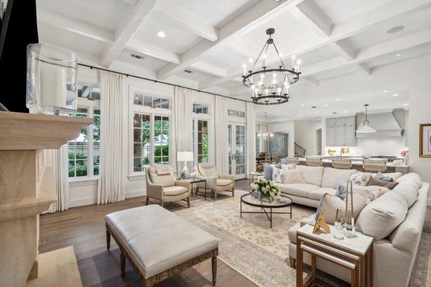 Riverhills Manor House