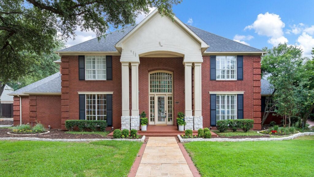 4636 Shell Court