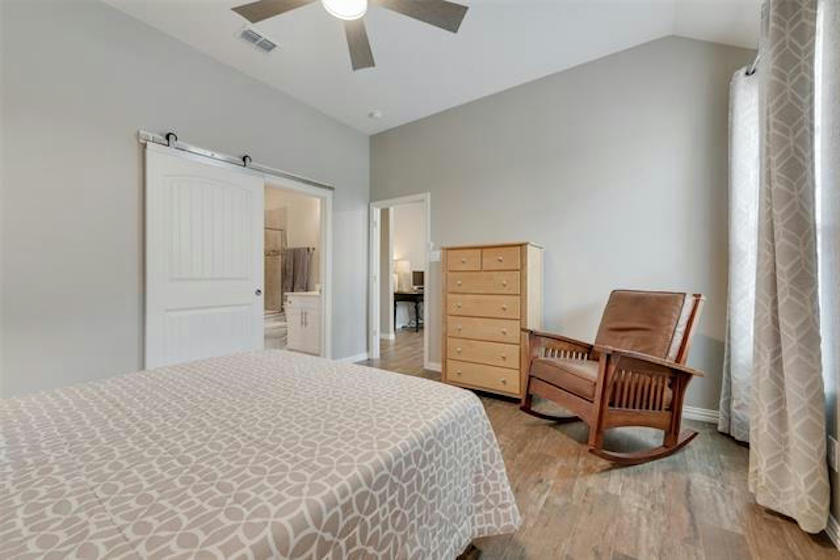 Midlothian Home