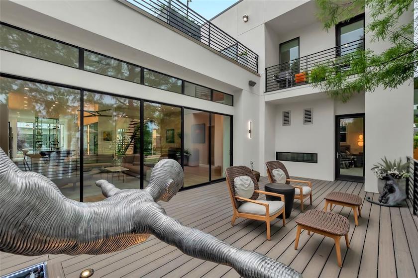 luxury lock and leave