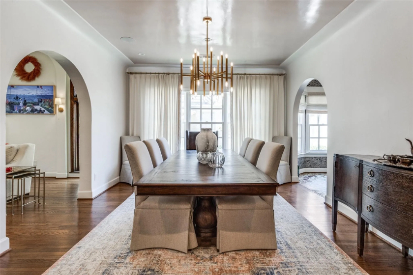Dines & Kraft eclectic cottage