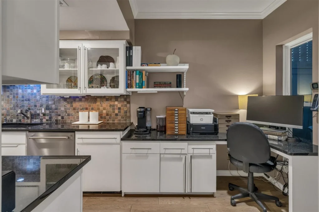 Explore this stunning Perry Heights condo.