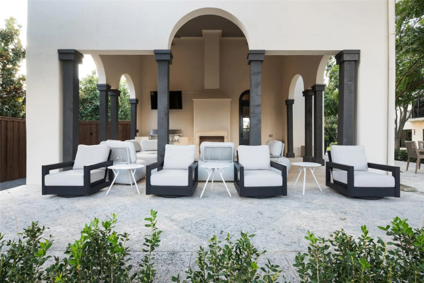Preston Hollow contemporary