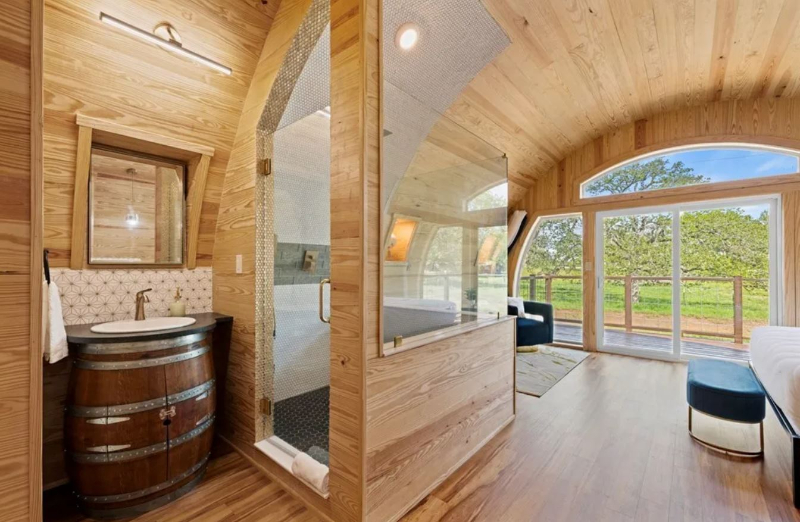 wine barrel cabins, Fredericksburg, relaxation