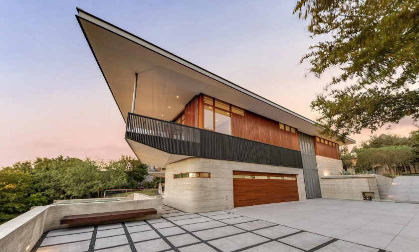 Riverhills Modern