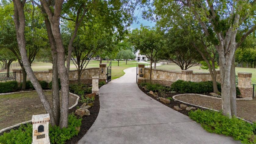 East Plano estate