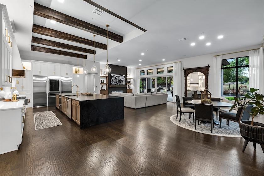 East Plano estate