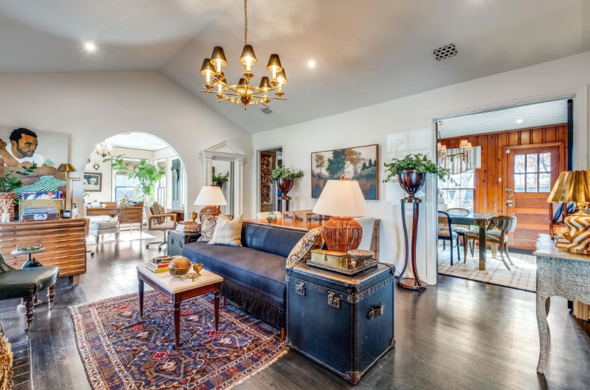 Oak Lawn Heights cottage