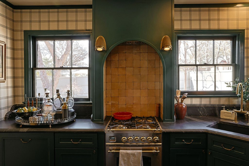 Oak Lawn Heights cottage