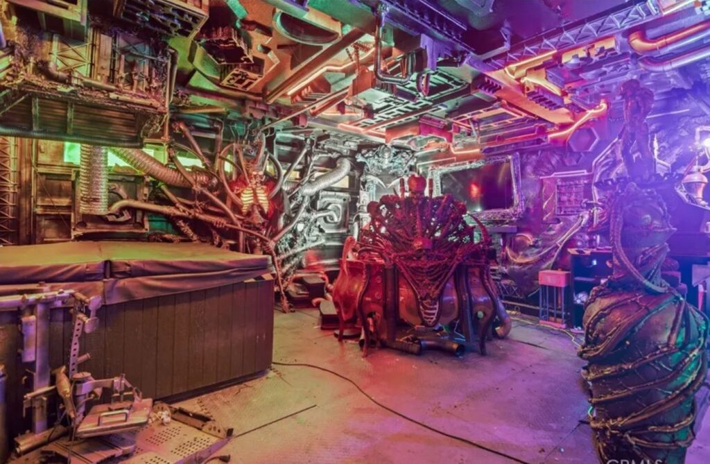 steampunk, California, Christmas