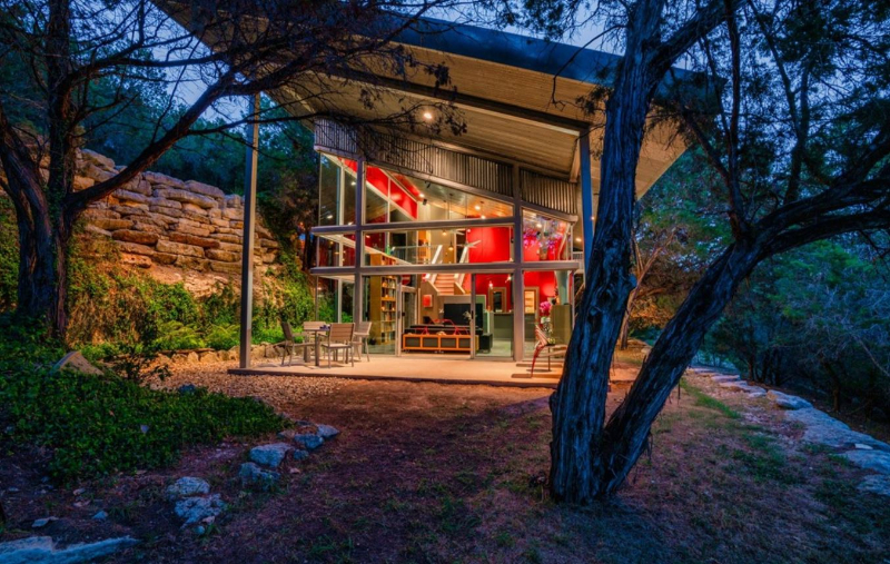 Magical, Austin, Nature