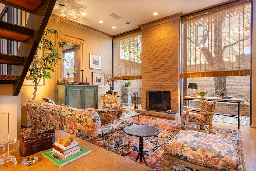 Oglesby Townhome