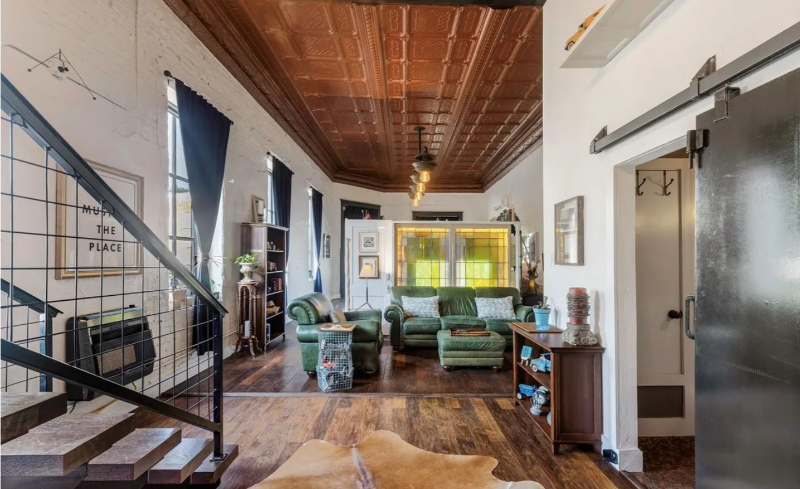 bank, Cumby, Texas, getaway