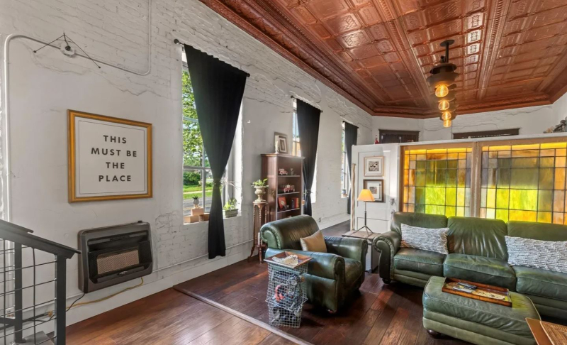 bank, Cumby, Texas, getaway