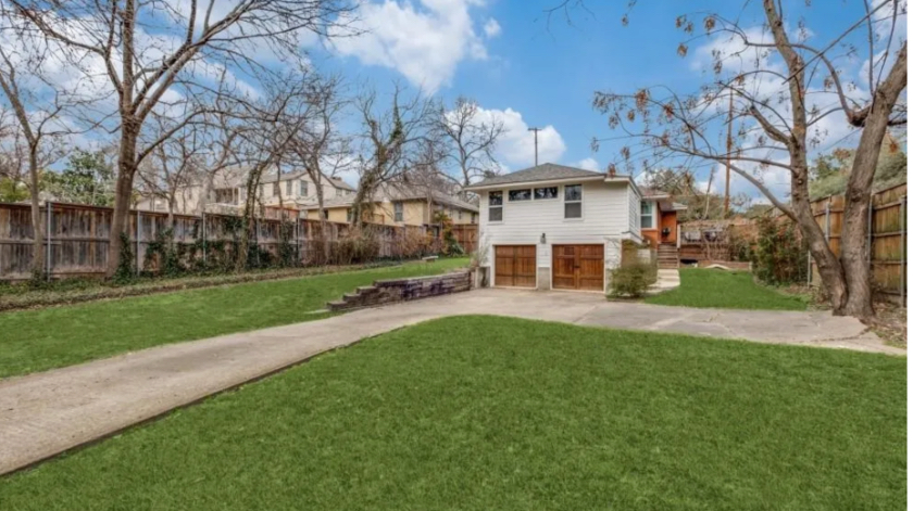 Hollywood Heights ranch