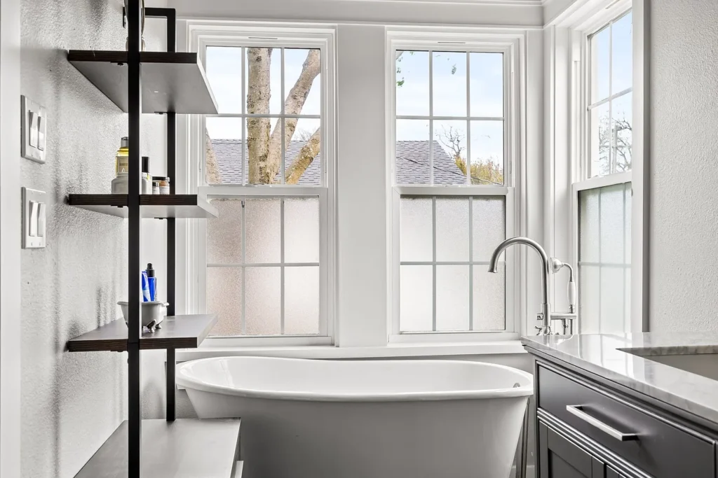 Explore the American Dream in this Lakewood Listing. 
