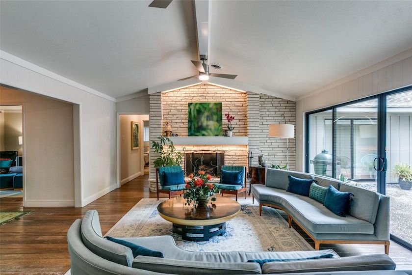 Casa Linda backyard oasis