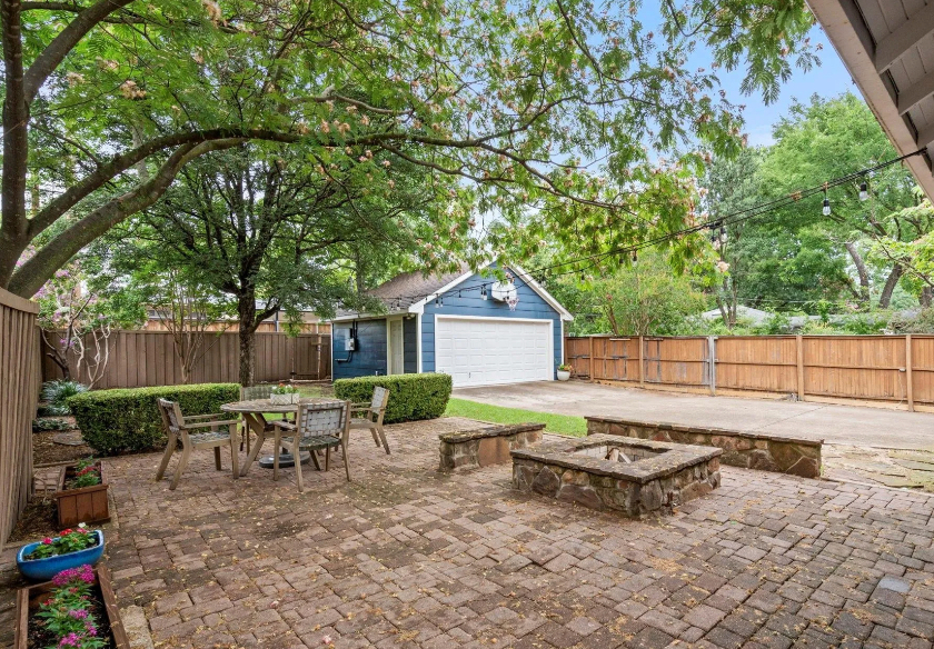 Vickery Place Craftsman