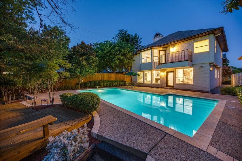 Dallas house reminds me of Austin