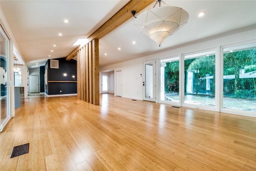 Oakcliff midcentury home for sale