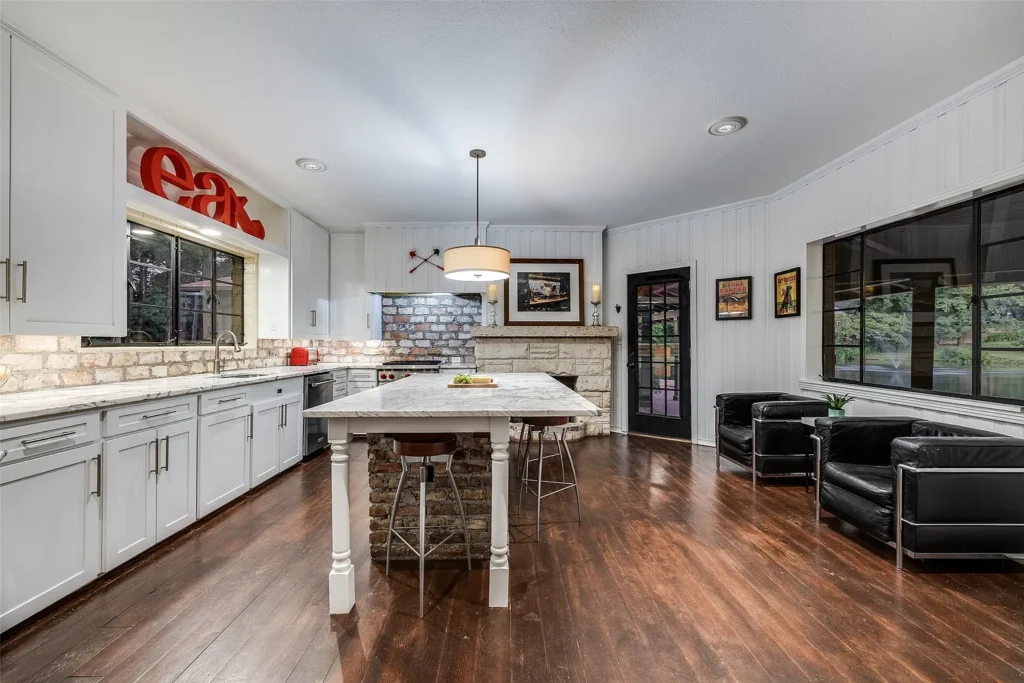 2509 Cedar Creek Drive