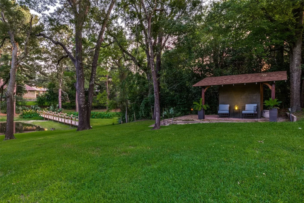 2509 Cedar Creek Drive