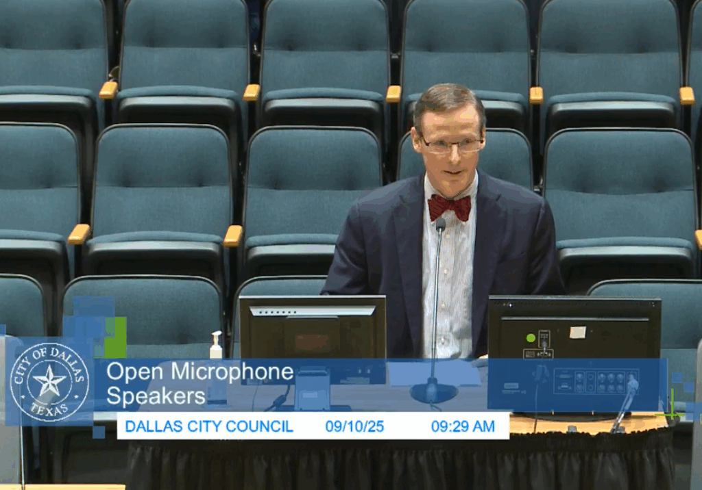 Jeffrey Helfrich speaking at city council meeting