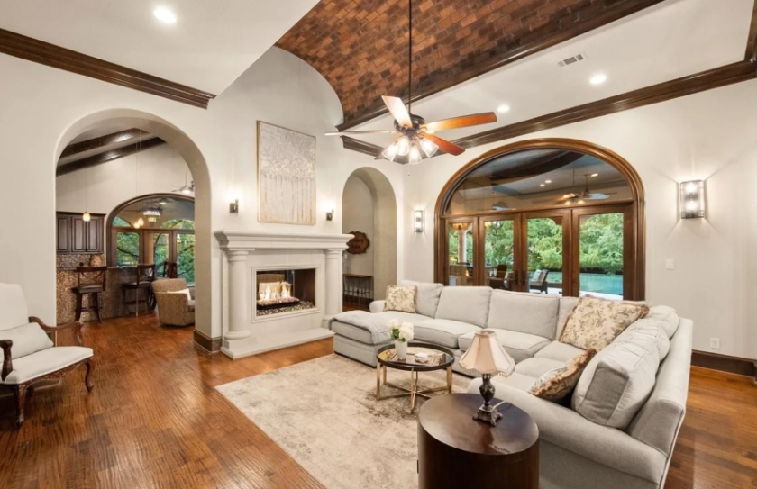 Penny Lane Mansion