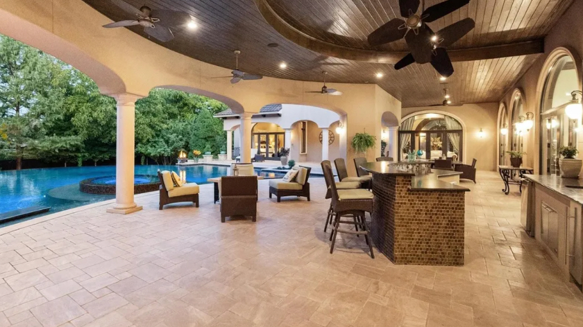 Penny Lane Mansion