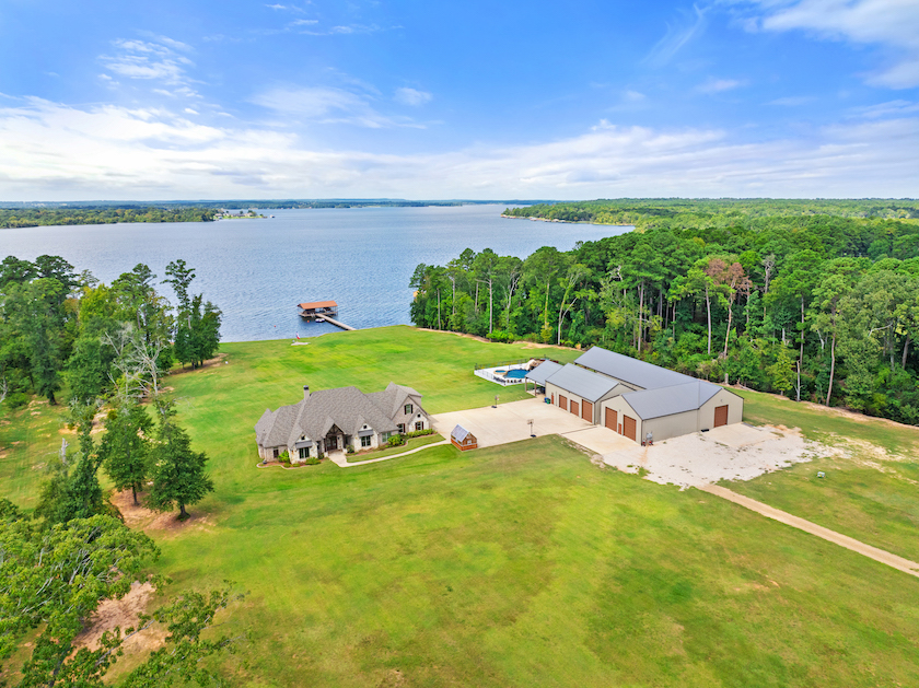 Lake Palestine real estate