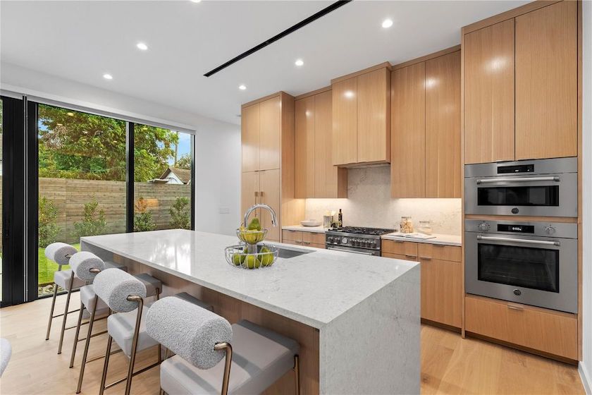 Henderson Ave real estate