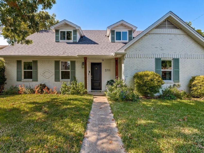 Oak Cliff home