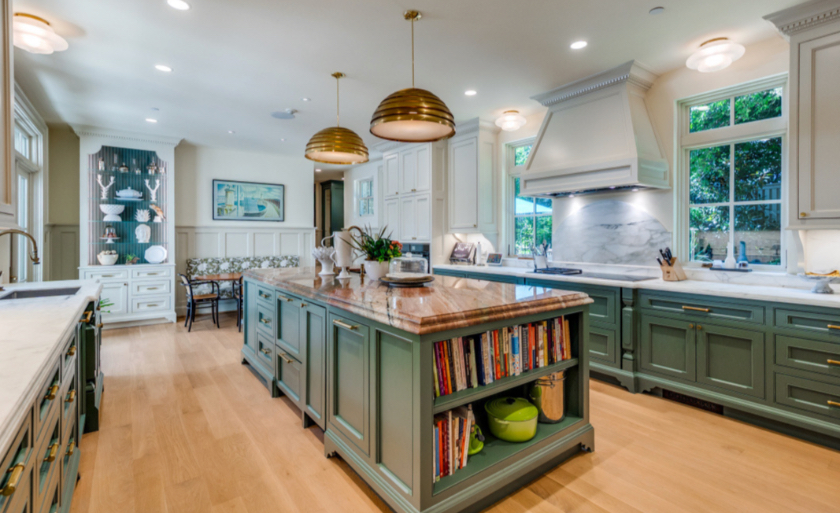 Highland Park Colonial