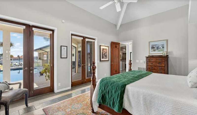 Rockport, Coastal living