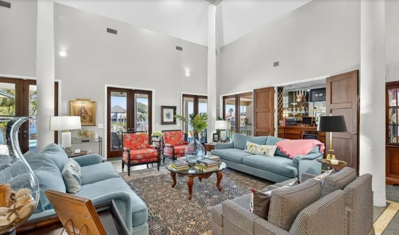 Rockport, Coastal living
