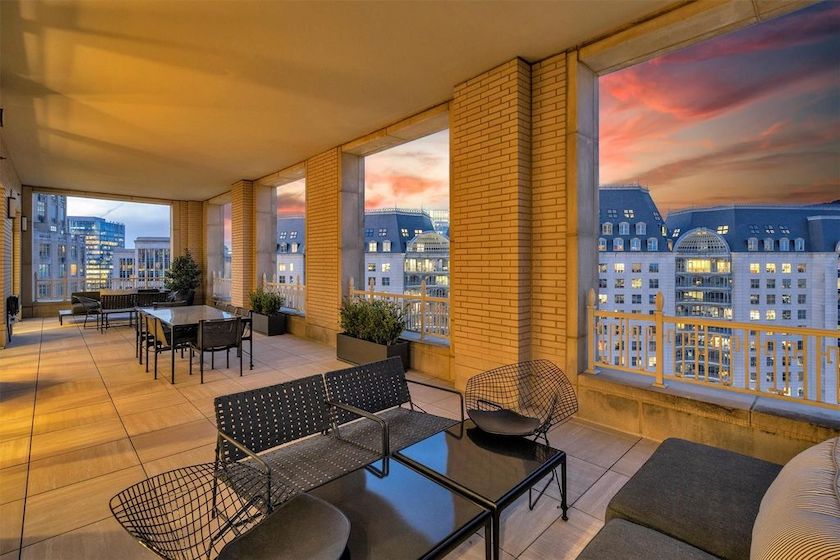 Ritz-Carlton Residences dallas