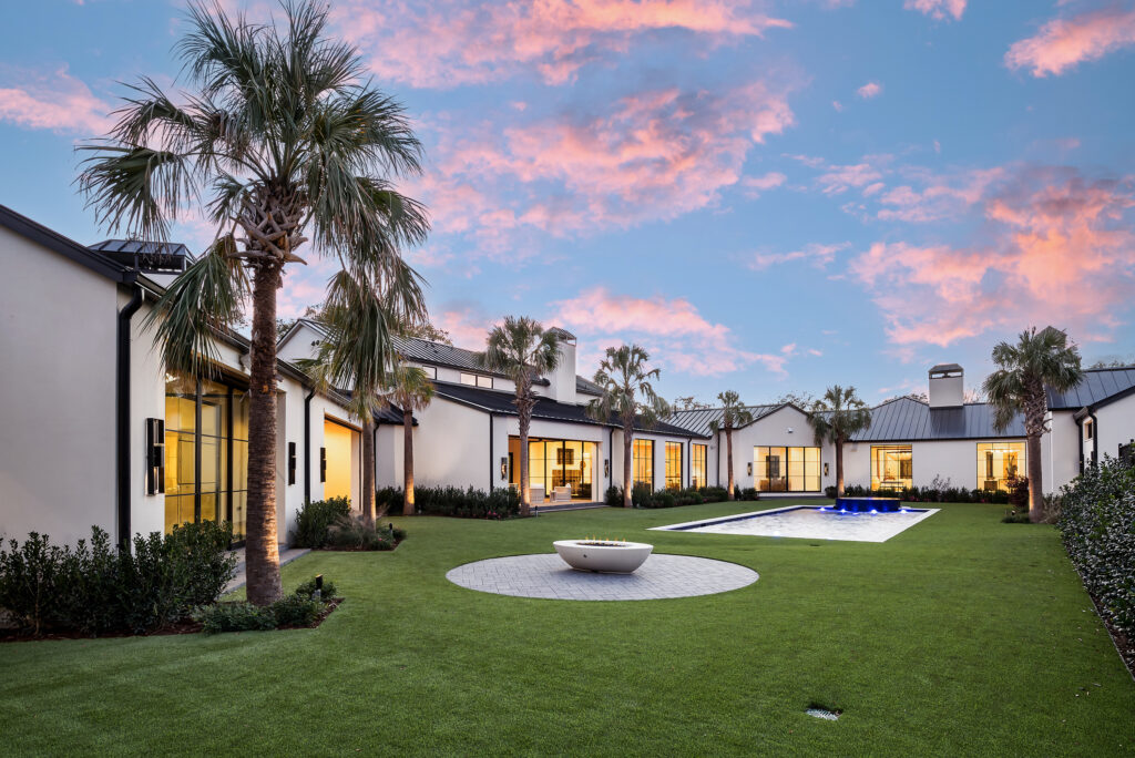 10006 Hollow Way