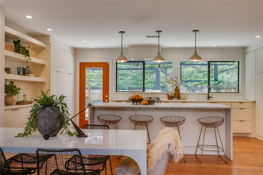 Ravinia Heights