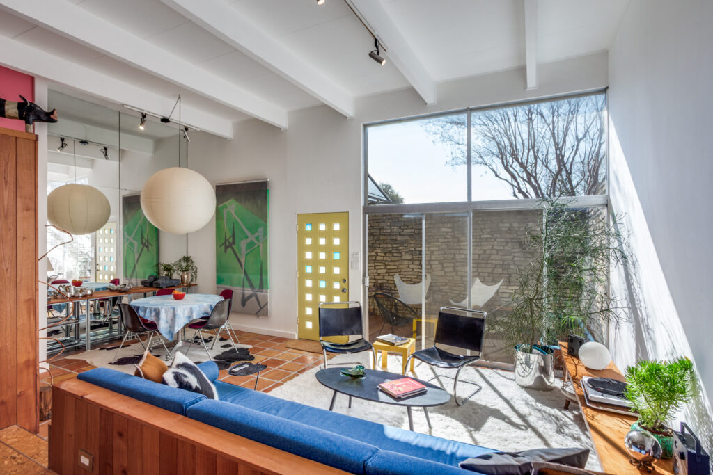 Mid Century Ridglea Condo