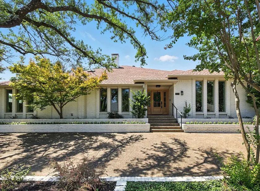 9518 Windy Knoll