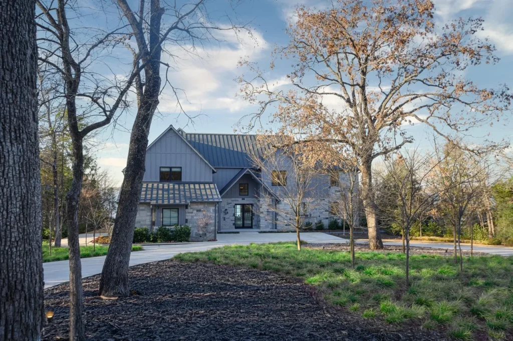 505 Ranch lake house