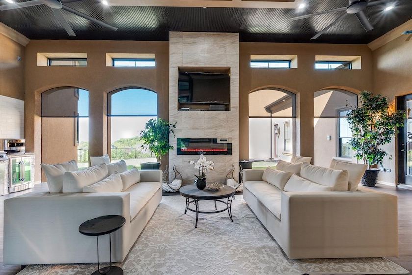 lakeridge real estate
