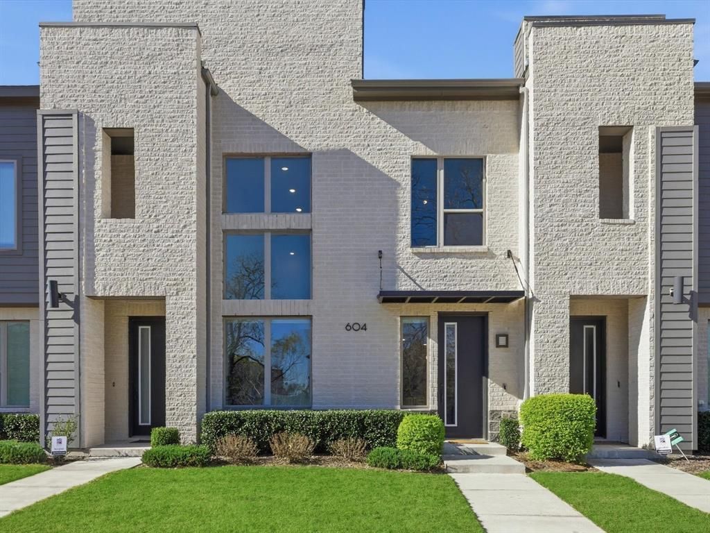After a Decade of Chasing Office, Rosewood Reworks Plano's Heritage Creekside for Residential - CandysDirt